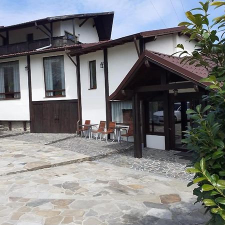 No Comment Rustic Hotel Curtea de Argeş Buitenkant foto